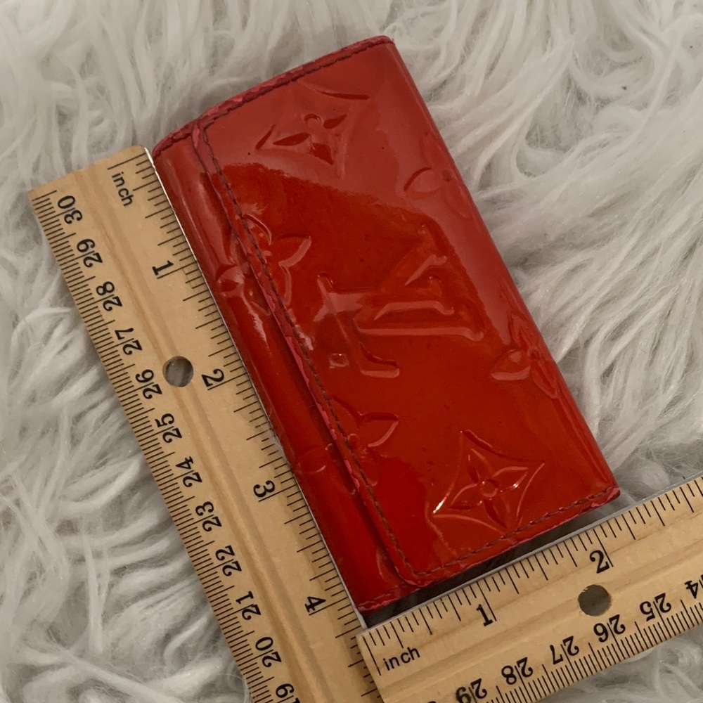 Louis Vuitton Cherry Red Patent Leather Key Holder - Picture 13 of 14